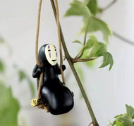 Colgante Decorativo Sin Cara – El Viaje de Chihiro | Figura No-Face Estilo Studio Ghibli