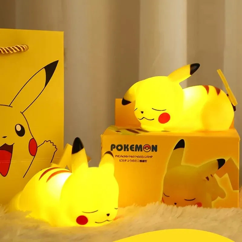 Lámpara Nocturna Mini Pikachu – Luz Suave Infantil | Espantacucos LED