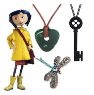 Set Coraline – Collar Mágico, Llave y Broche de Libélula | Joyería Inspirada en la Película