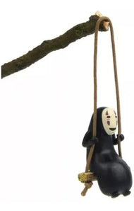 Colgante Decorativo Sin Cara – El Viaje de Chihiro | Figura No-Face Estilo Studio Ghibli